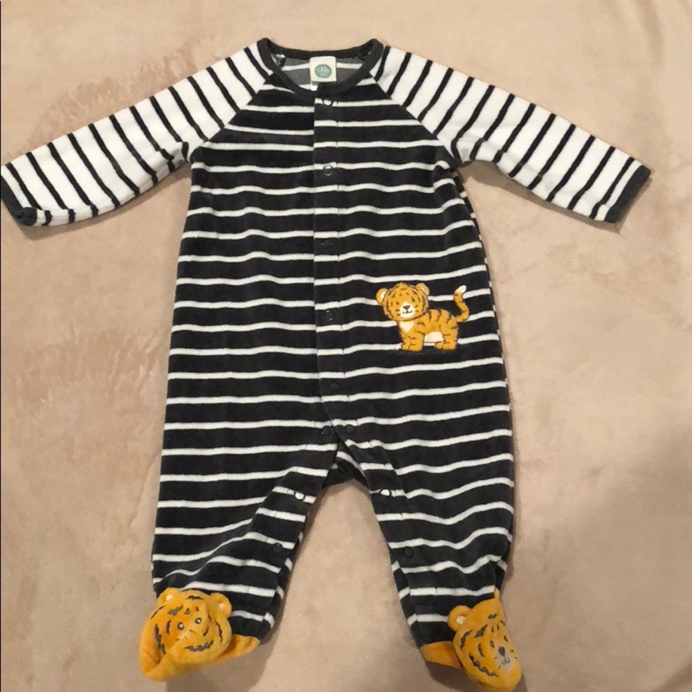 Darling Little Me Outfit